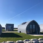 Aran Islands & Glamping 3* キルローナン