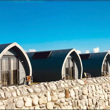 Aran Islands Camping & Glamping База отдыха 3*
