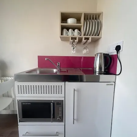 홀리데이파크 Aran Islands & Glamping 킬로난