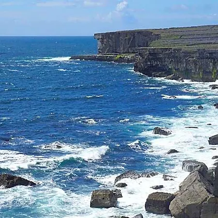 Aran Islands Camping & Glamping 3* Kilronan (Inishmore)