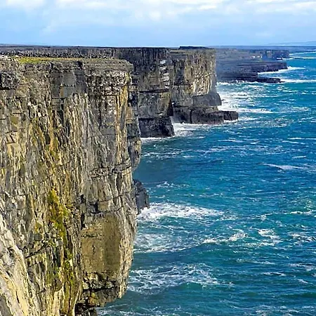 Aran Islands Camping & Glamping 3* Kilronan (Inishmore)