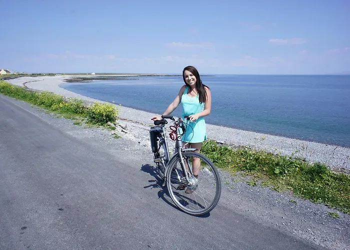 Aran Islands & Glamping 3*