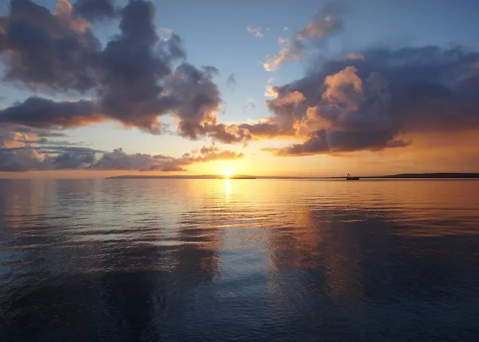 Aran Islands Camping & Glamping Kilronan (Inishmore)